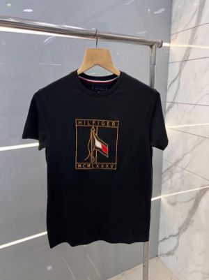 Tomm y Hilfige r Premium Imported Round Neck T Shirts Printed Design Black 2362