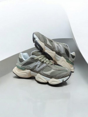 New Balance 9060 Dark Green