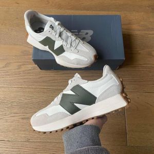 Ne w Balance 327 Green Khaki Of f White Running Shoes