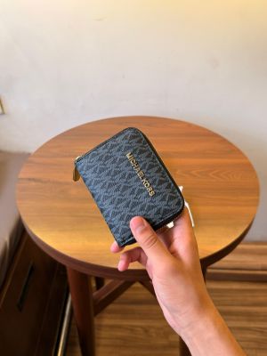 MICHAEL_KORS_LEATHER_LADIES_WALLET_WITH_OGBOX_DUSTBAG_TAGS_F189