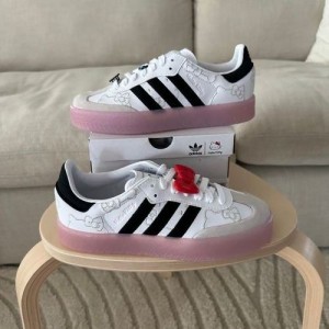 Adidass Samba X Hello Kitty White Pink