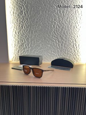 Prad_2124_brown