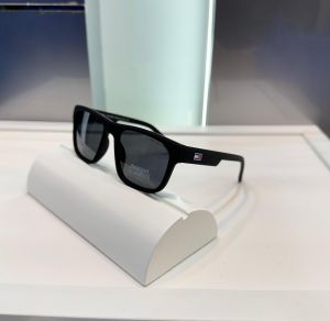 Tommy  Hilfiger All Black Matt Luxury Shades 1130