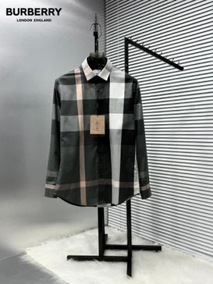 Burberr y Giza Cotton Fabric Checks Shirt With Brand Box And Carry Bag 2573
