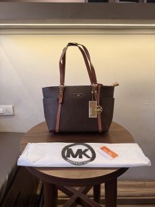 Micheal_kors_mk_sullivan_large_zipper_totebag_with_dustbag_etc(159)