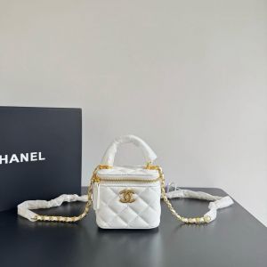 Chanel_Mini_Lambskin_Vanity_Bag_White_With_OG_Box_&_Dust_Bag_75763-1_White