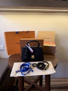 louis_vuitton_madline_bb_handbag_with_Dutyfree_packing_box_etc_(165)