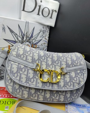 Christian_dior_montaigne_30_han_bag_with_FOLDING_box_1701
