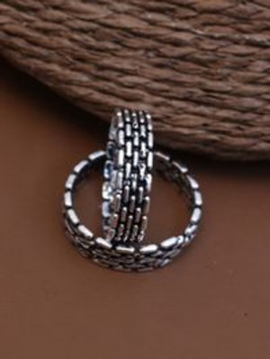 FINGER RINGS 