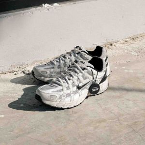Nik e P 6000 Platinum Tint Black Running Shoes