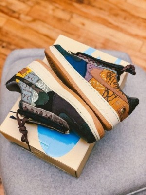 Nikee AirForce 1 Low Travis Scott Cactus Jack Semi