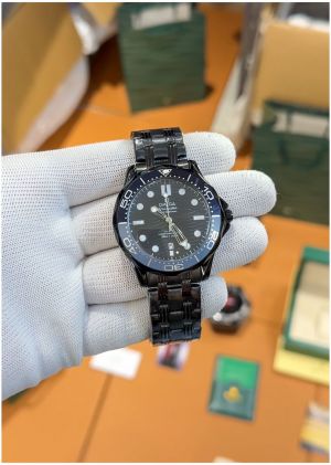 Omeg_a Seamaster Diver 300m - J1370