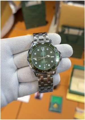 Omeg_a Seamaster Diver 300m - J1371