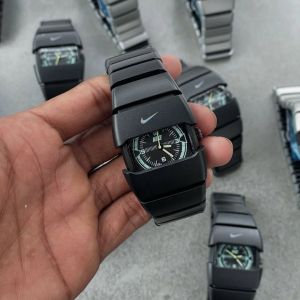 NIKE_BLACK