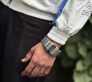 NIK E BAND WATCH (NIK113)