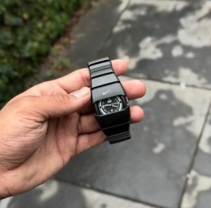 NIK EE BAND WATCH (NIK113)