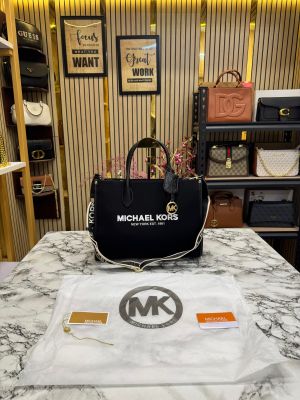 Michael_Kors Mirella Tote Bag With Dust Bag Including Card (Black Black)