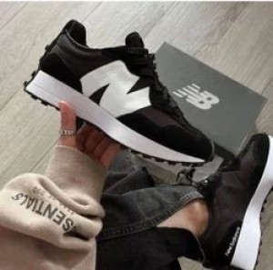 New Balance 327 Black White C S