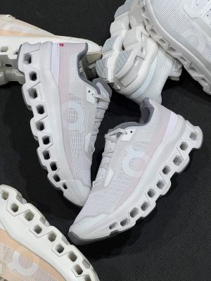On Cloud Monster Void Pink Running Shoes