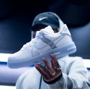 Nikee Airforce 1 Low Ice React 231