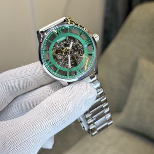Fossil_Townsman_chain_013