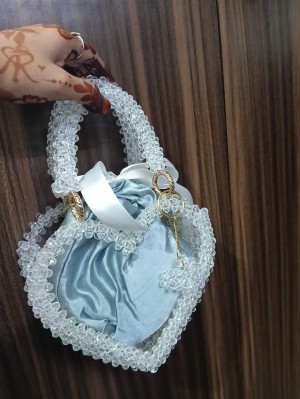 Premium Pearl Purse Heart Shape