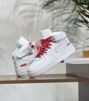 Nikee Airforce Mid Supreme 689
