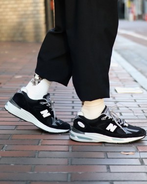 New Balance 991v2 Black Grey