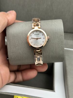 _Guess_Rose-White_7