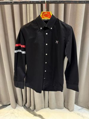 SALE TOMMY HILFIGE_R BLACK EMBORSSED LOGO PREMIUM SHIRT