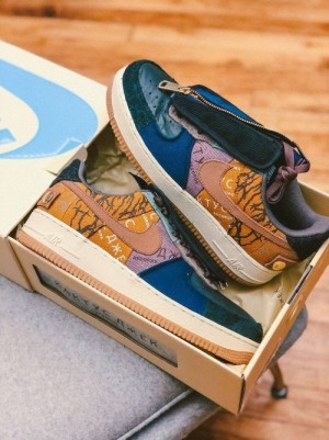 Nikee Travis Scott Cactus Jack x Airforce 1 Low With OG Box