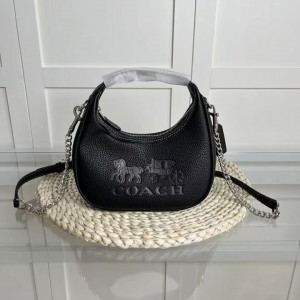coach_crossbody_lady_bed_with_foldingbox_5231