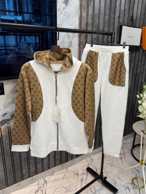 .GUCCI.IMPORTED.ALL.OVER.SOFT.JAQUARD.FABRIC.ALL.OVER.MONOGRAM.CONTRAST.HOODED.VERY.PREMIUM.FULL.TRACKSUIT.CS119