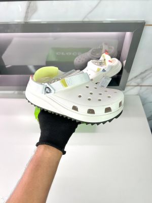 Croc s classic hiker white neon 141