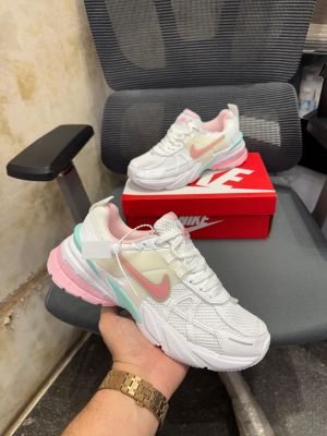 WMNS Nik e V2r Runtek Summit Pink Running Shoes