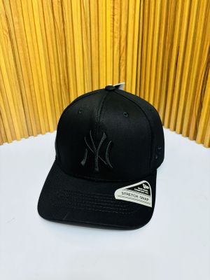UNDER ARMOU_R FULL BLACK PREMIUM QUALITY CAP
