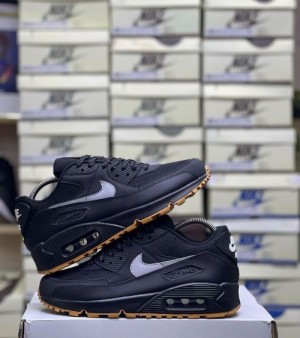 Airmax 90 black gum 469 fam