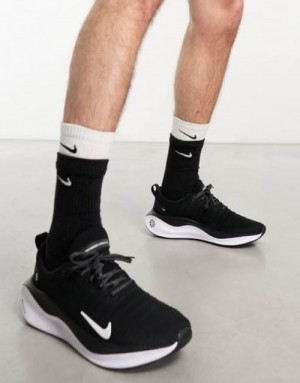 React x infinity run 4 black White 465 fam