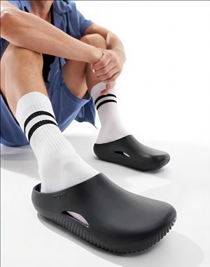 Croc.ss Mellows Recovery Clog