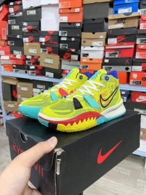 niike Kyrie 7 one world one people yellow