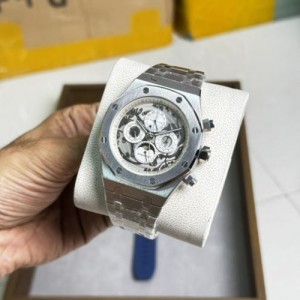 Audemars Pigue t Royal Oak perpetual Calendar