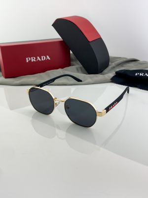 Prada_