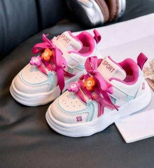 Sneakers for baby girl