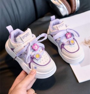 Sneakers for baby girl