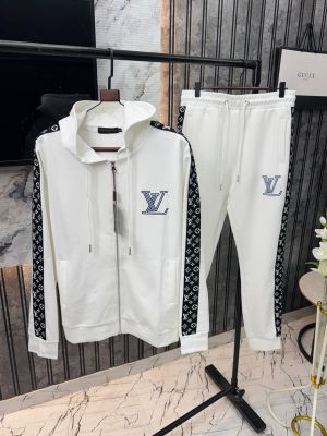 .Louis.Vuitton.100%.Imported.Very.Premium.Full.Tracksuit.MR127