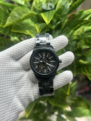 TOMMY HILFIGER AUTO