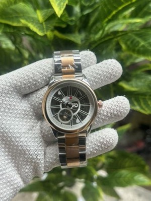 TOMMY HILFIGER AUTO