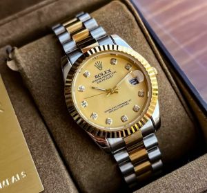 Rolex_Women_Oyster_Perpetual_Date-Just_Gold_Twotone
