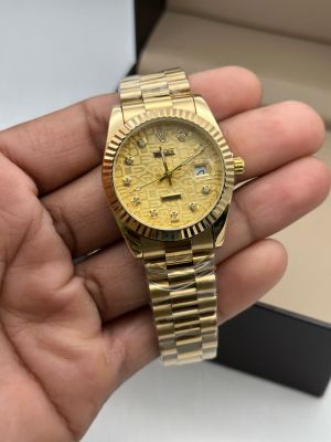 Rolex_Women_Oyster_Perpetual_Date-Just_Gold