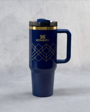 Stanley x Deco Collection Quencher H2 O FlowState Tumbler 40 OZ Blue